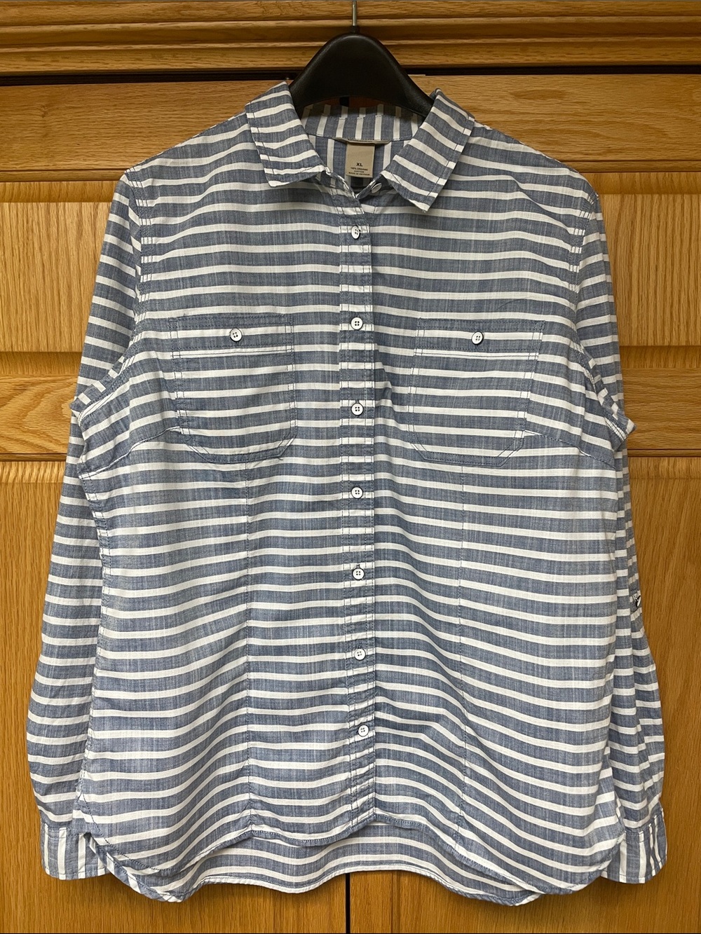 Duluth Trading Co Women’s Blue and White Striped Shirt - Size XL